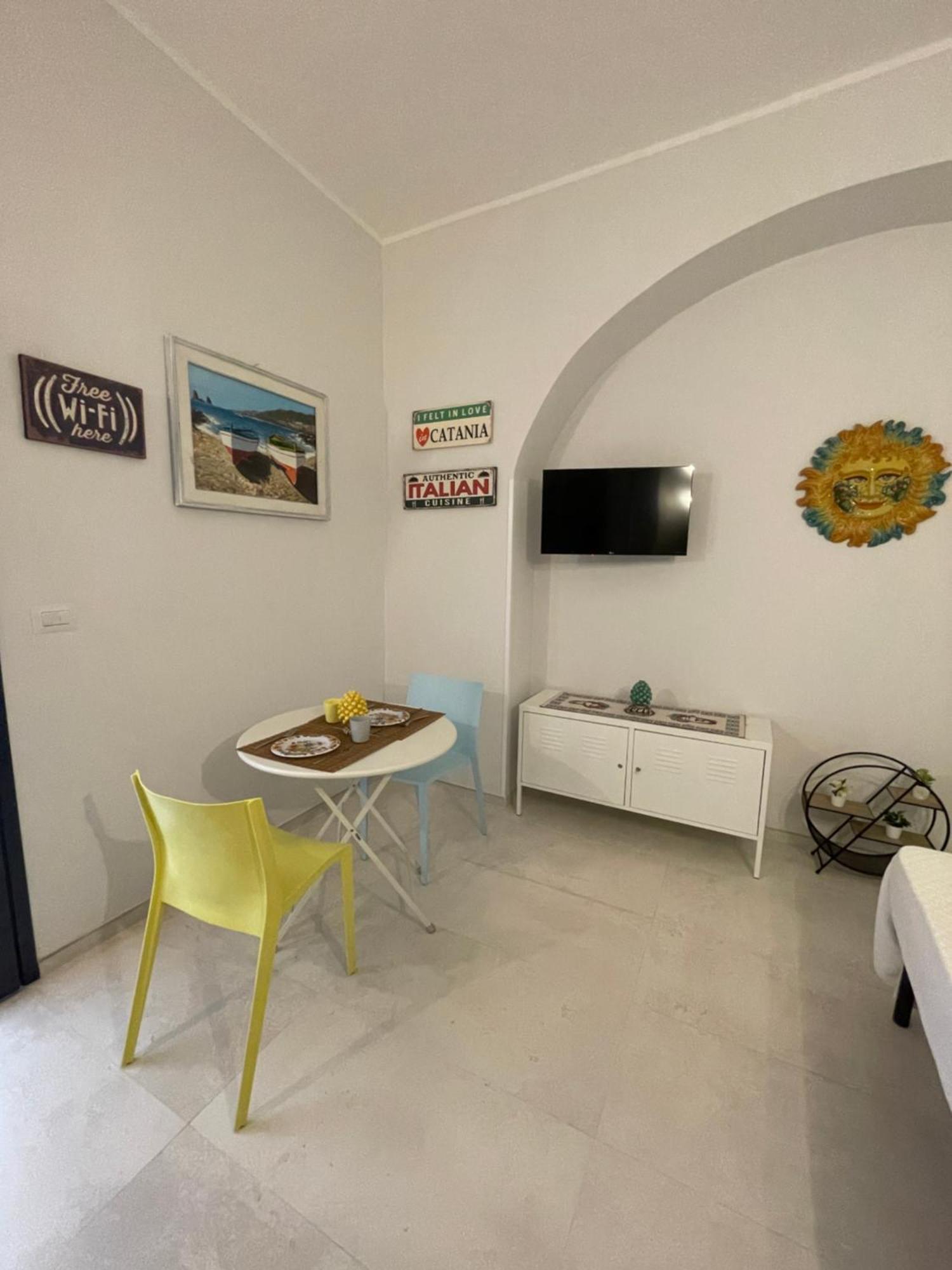 Apartamento Corte Capuana Catania Exterior foto